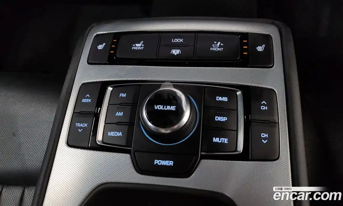 Genesis G80 2017 3.3 Автомат в Москве № 717307, фото 18