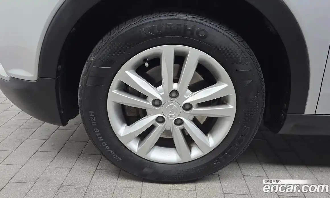 SsangYong TIBOLI 2016 1.6 Автомат в Москве № 717687, фото 5