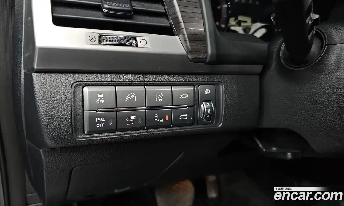 SsangYong Rexton 2018 2.2 Автомат в Москве № 718157, фото 14