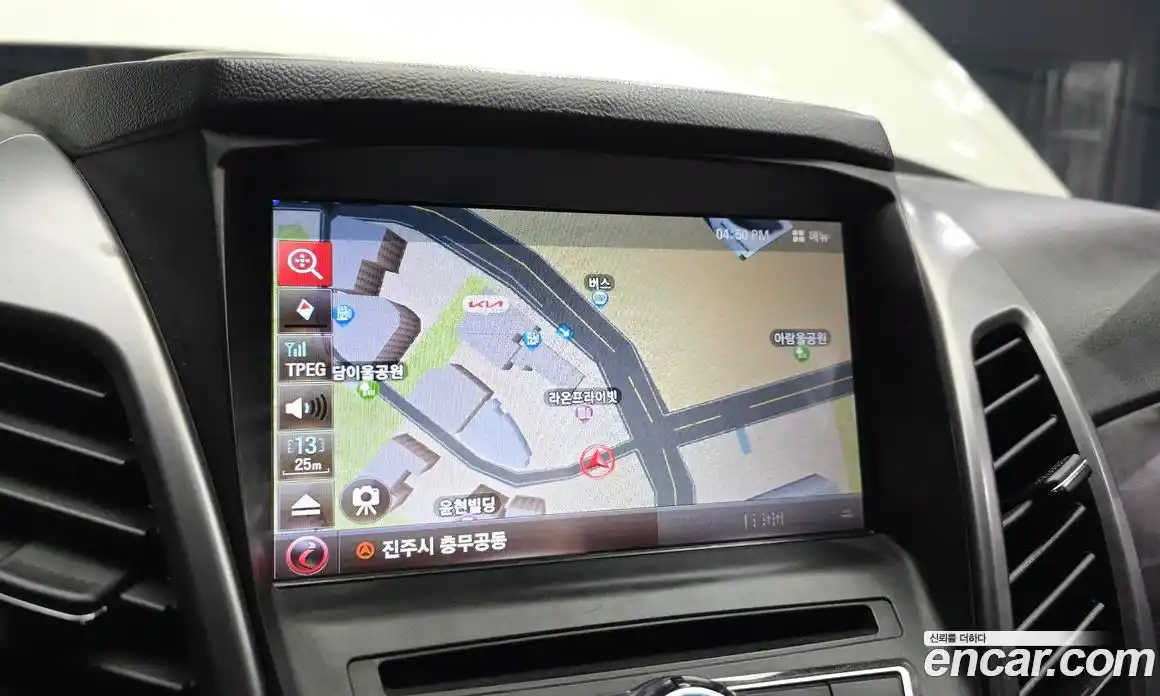 SsangYong Korando 2016 2.2 Автомат в Москве № 718458, фото 14