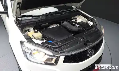 SsangYong Korando 2016 2.2 Автомат в Москве № 718458, миниатюра 6