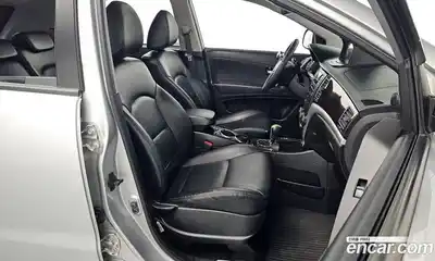 SsangYong Korando 2011 2.0 гидро в Москве № 718471, миниатюра 10