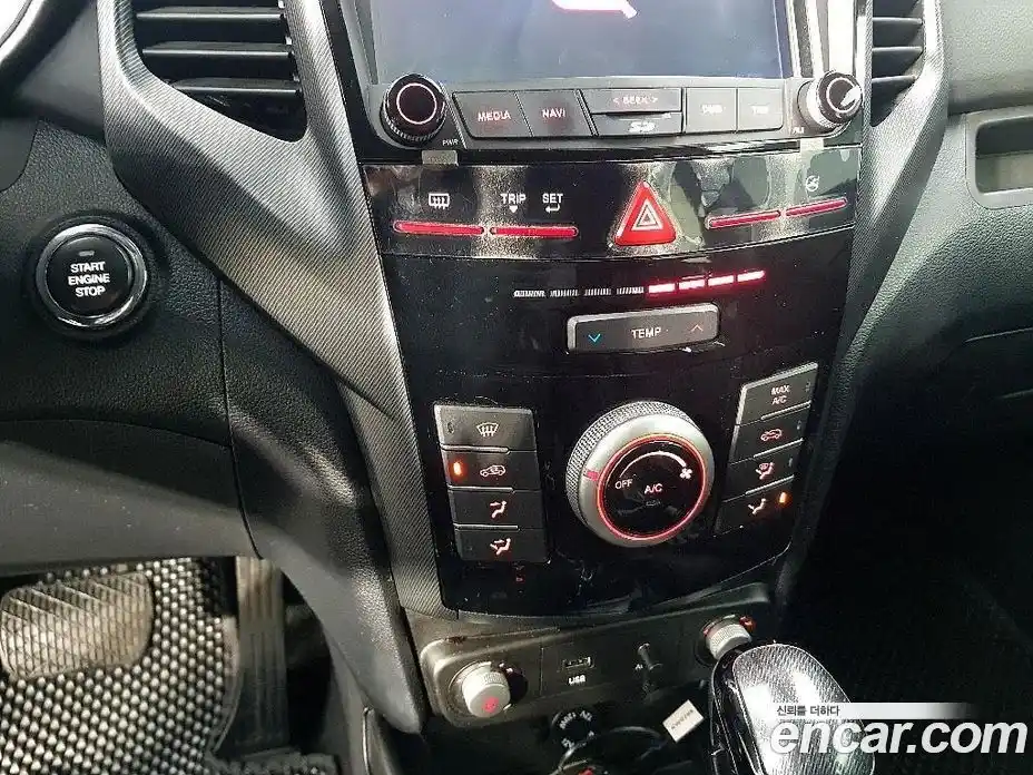 SsangYong TIBOLI 2017 1.6 Автомат в Москве № 718769, фото 13