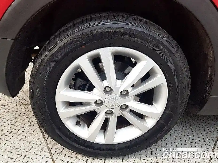 SsangYong TIBOLI 2017 1.6 Автомат в Москве № 718769, фото 20