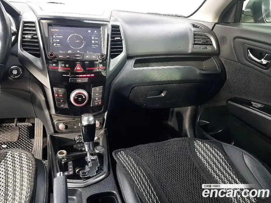 SsangYong TIBOLI 2017 1.6 Автомат в Москве № 718769, фото 10