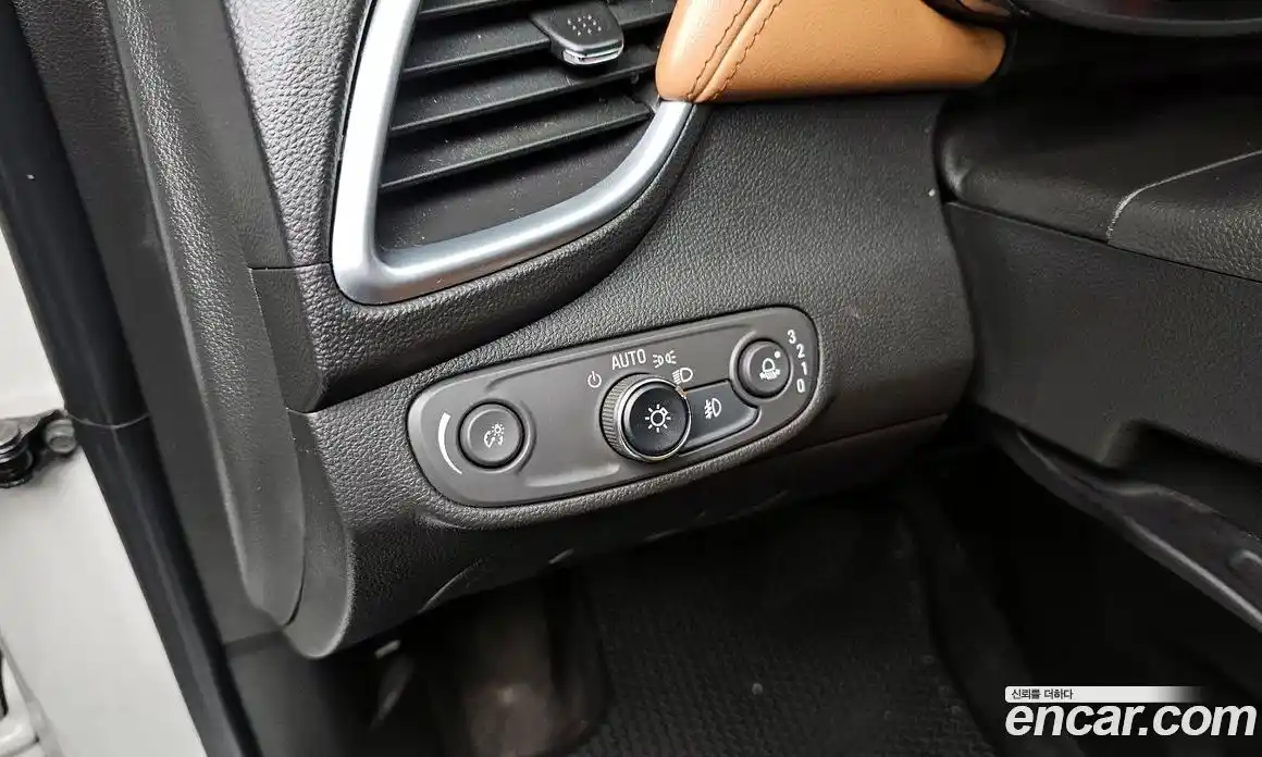 Chevrolet Trax 2022 1.4 Автомат в Москве № 718816, фото 17