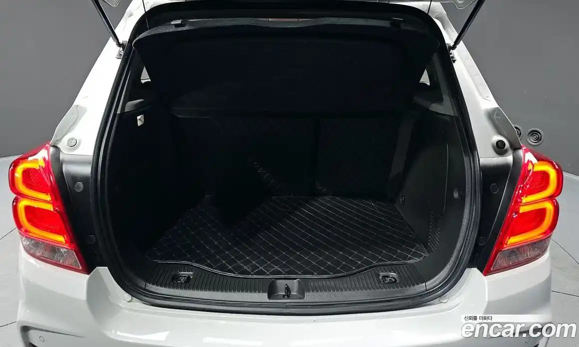 Chevrolet Trax 2022 1.4 Автомат в Москве № 718816, фото 20