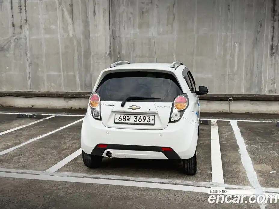 Chevrolet Spark 2012 1.0 Автомат в Москве № 719485, фото 4