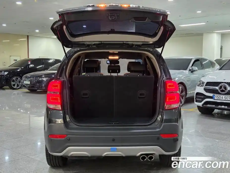 Chevrolet Captiva 2018 2.0 Автомат в Москве № 719568, фото 19