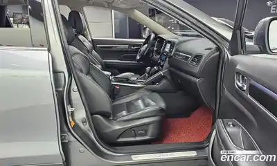 Renault QM6 2018 2.0 Автомат в Москве № 719983, миниатюра 11