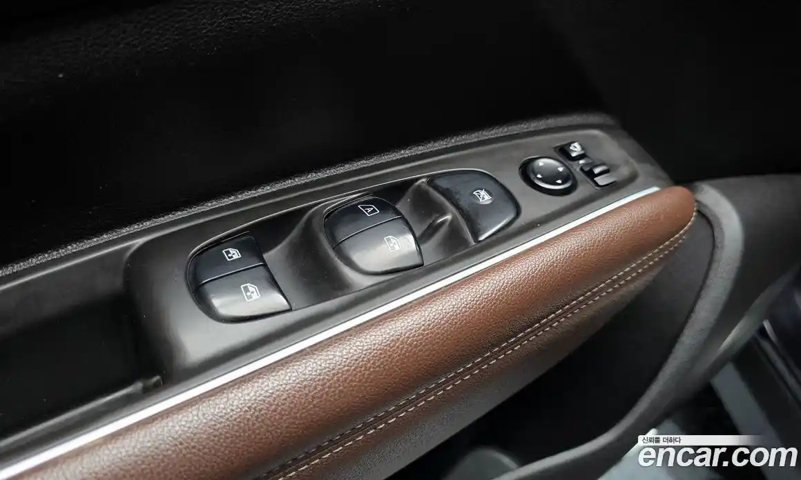 Renault QM6 2017 2.0 Автомат в Москве № 719990, фото 14