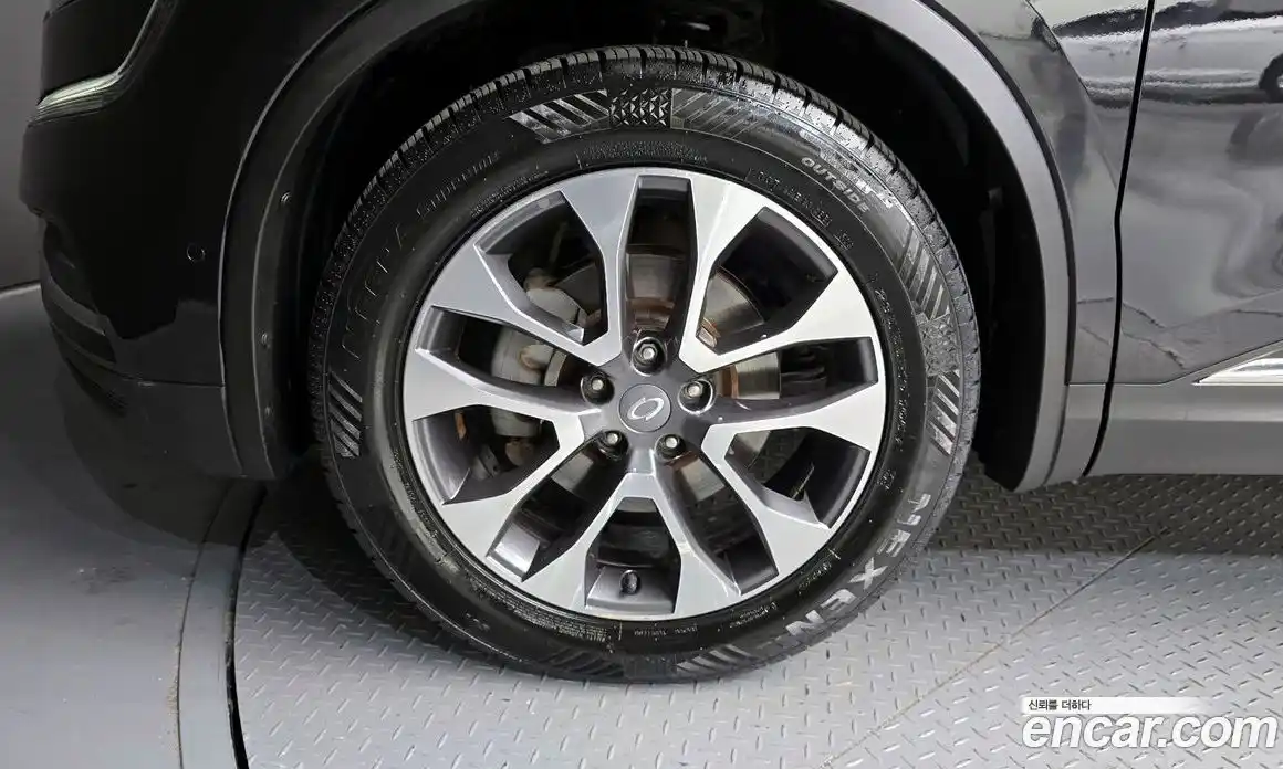 Renault QM6 2017 2.0 Автомат в Москве № 719990, фото 5