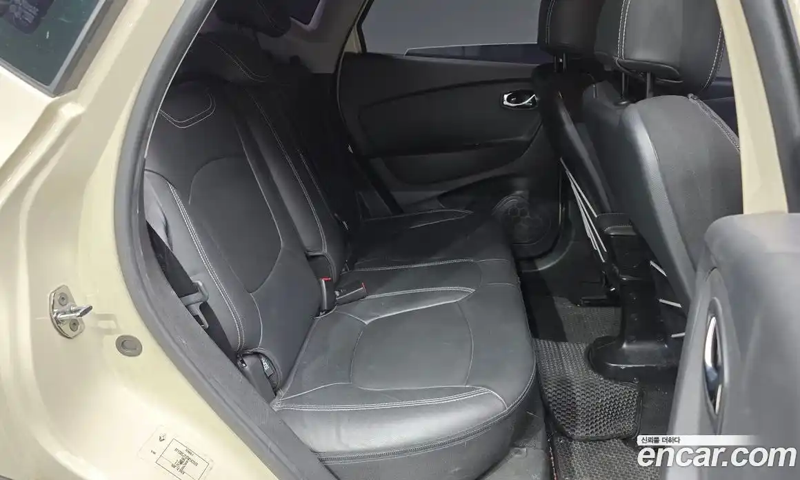 Renault QM3 2016 1.5 Автомат в Москве № 720096, фото 12