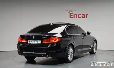 BMW 5-Series 2019 2.0 Автомат в Москве № 721168, миниатюра 1