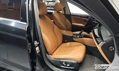 BMW 5-Series 2019 2.0 Автомат в Москве № 721168, миниатюра 11
