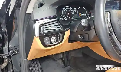 BMW 5-Series 2019 2.0 Автомат в Москве № 721168, миниатюра 12