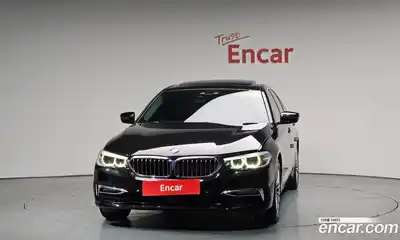 BMW 5-Series 2019 2.0 Автомат в Москве № 721168, миниатюра 2