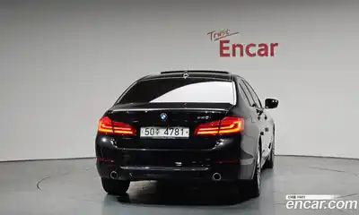 BMW 5-Series 2019 2.0 Автомат в Москве № 721168, миниатюра 3