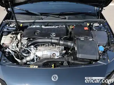 Mercedes-Benz A-Class 2021 2.0 Автомат в Москве № 721791, миниатюра 6