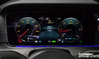 Mercedes-Benz E-Class 2023 2.0 Автомат в Москве № 721899, миниатюра 8