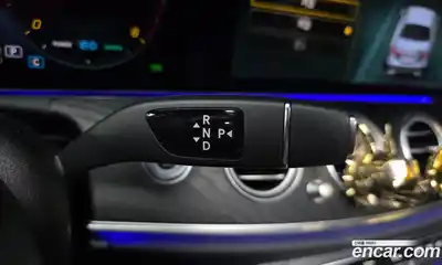 Mercedes-Benz E-Class 2023 2.0 Автомат в Москве № 721899, миниатюра 9