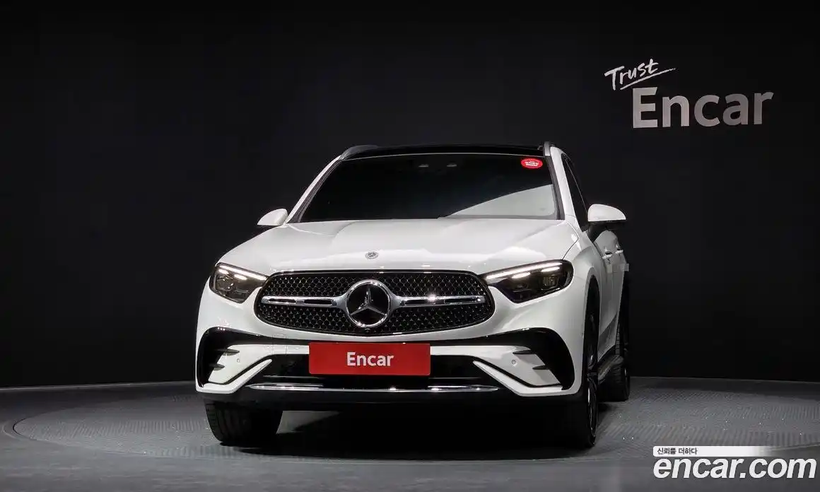 Mercedes-Benz GLC-Class 2024 2.0 Автомат в Москве № 721985, фото 3