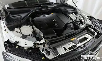 Mercedes-Benz GLC-Class 2024 2.0 Автомат в Москве № 721985, миниатюра 6