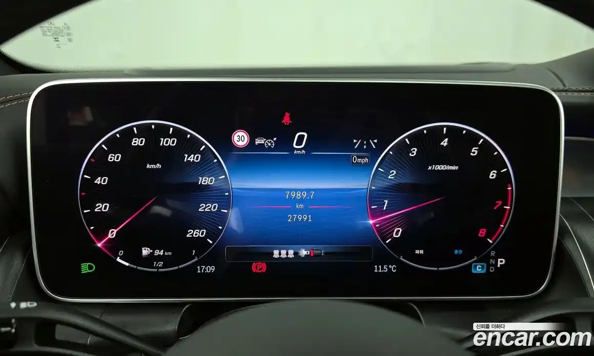 Mercedes-Benz GLC-Class 2024 2.0 Автомат в Москве № 721985, фото 8