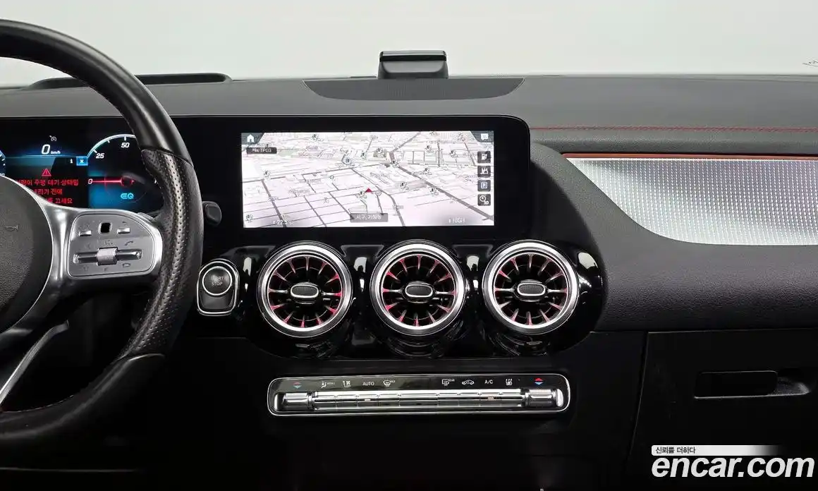 Mercedes-Benz EQA 2022 0.2 Автомат в Москве № 722520, фото 14