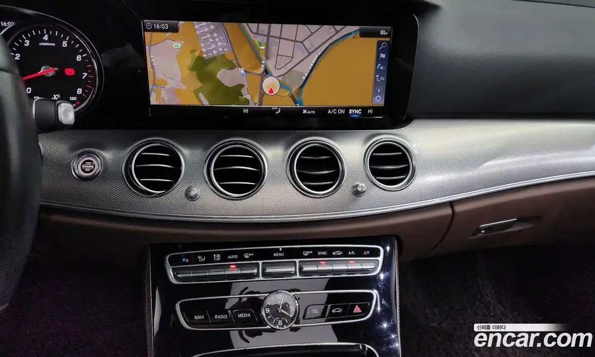 Mercedes-Benz E-Class 2019 2.0 Автомат в Москве № 722730, фото 14