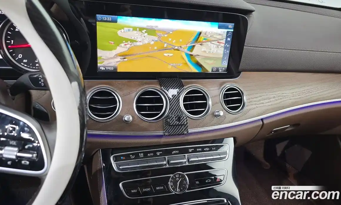 Mercedes-Benz E-Class 2019 1.9 Автомат в Москве № 722819, фото 14