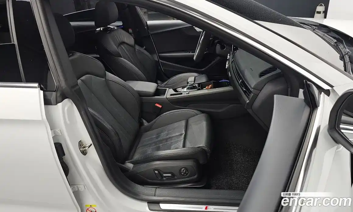 Audi A5 2023 2.0 Автомат в Москве № 723360, фото 12