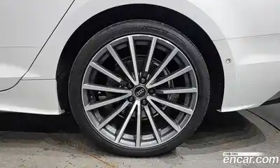 Audi A5 2023 2.0 Автомат в Москве № 723360, миниатюра 5