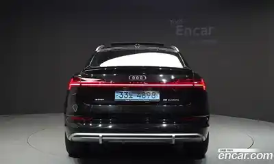 Audi e-tron 2022 0.2 Автомат в Москве № 723373, миниатюра 4
