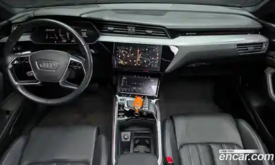 Audi e-tron 2022 0.2 Автомат в Москве № 723373, миниатюра 7