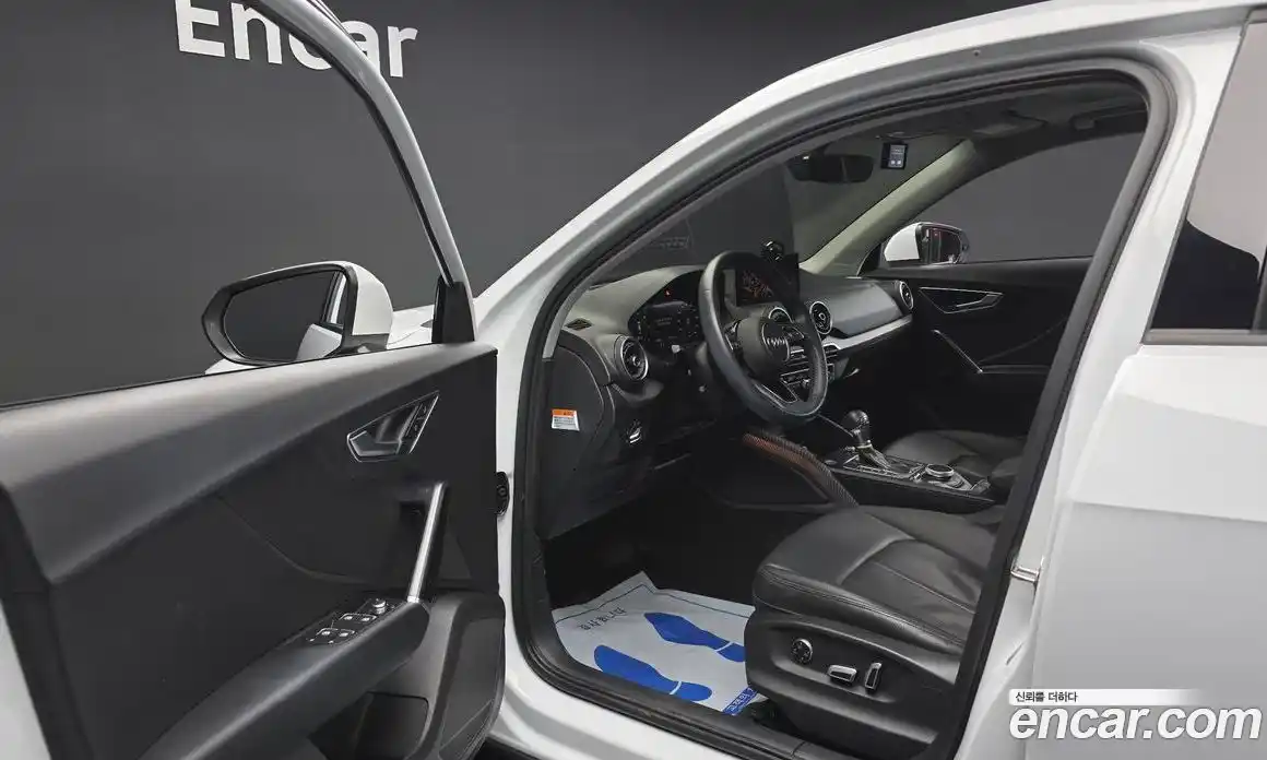 Audi Q2 2020 2.0 Автомат в Москве № 723413, фото 10