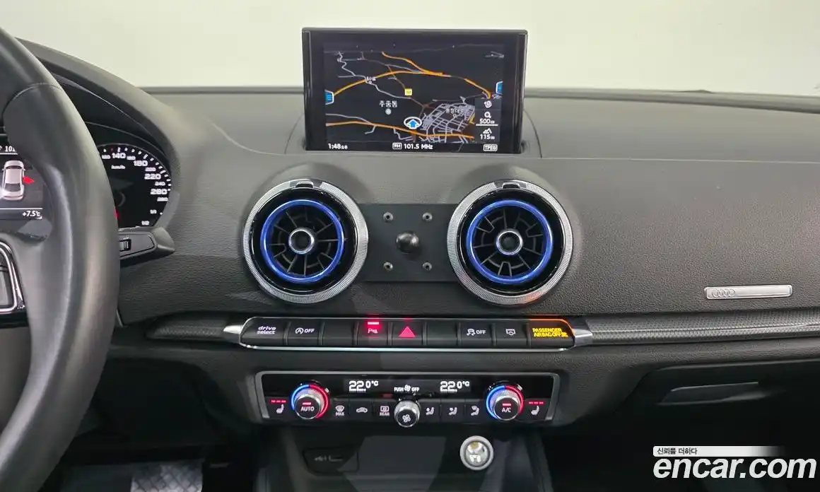 Audi A3 2018 2.0 Автомат в Москве № 723574, фото 14