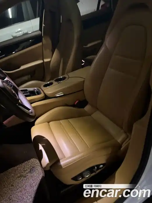 Porsche Panamera 2018 3.0 Автомат в Москве № 724275, фото 17