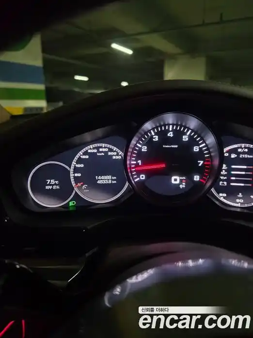 Porsche Panamera 2018 3.0 Автомат в Москве № 724275, фото 10