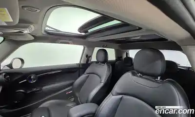 Mini Cooper 2018 1.5 Автомат в Москве № 724840, миниатюра 12