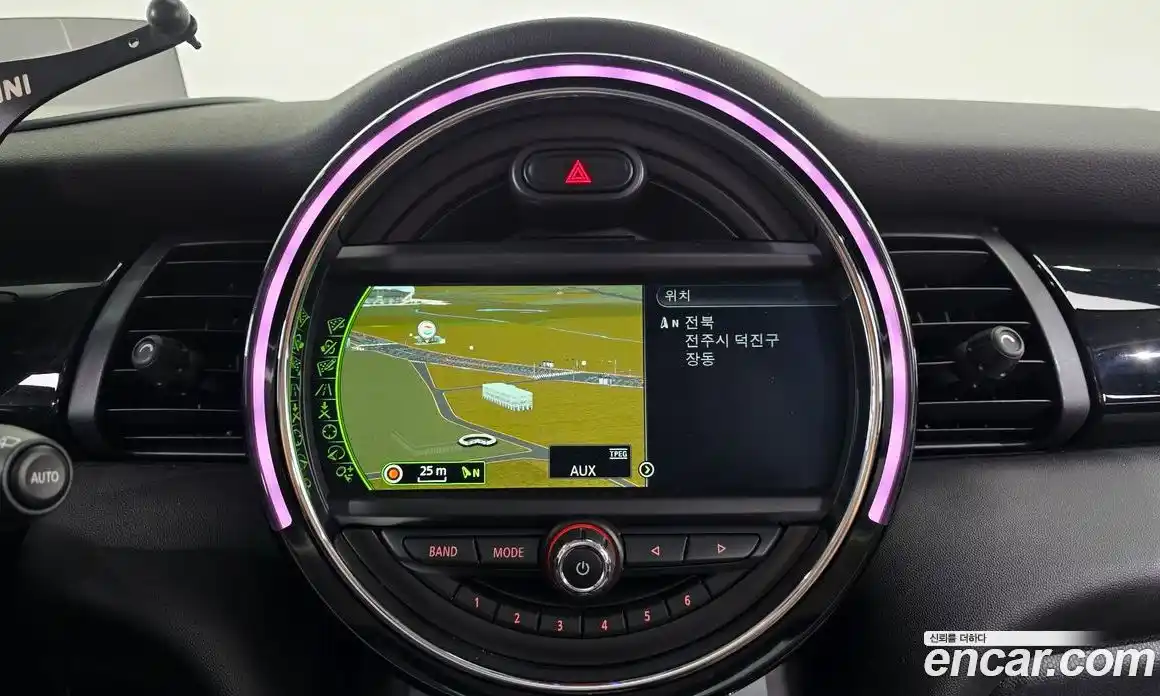 Mini Cooper 2018 1.5 Автомат в Москве № 724840, фото 18