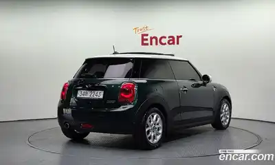 Mini Cooper 2018 1.5 Автомат в Москве № 724840, миниатюра 2