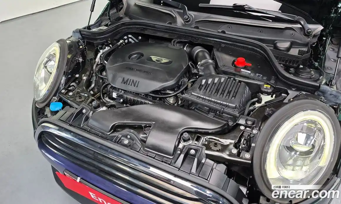 Mini Cooper 2018 1.5 Автомат в Москве № 724840, фото 6