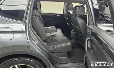 Volkswagen Tiguan 2020 2.0 Автомат в Москве № 725129, миниатюра 12