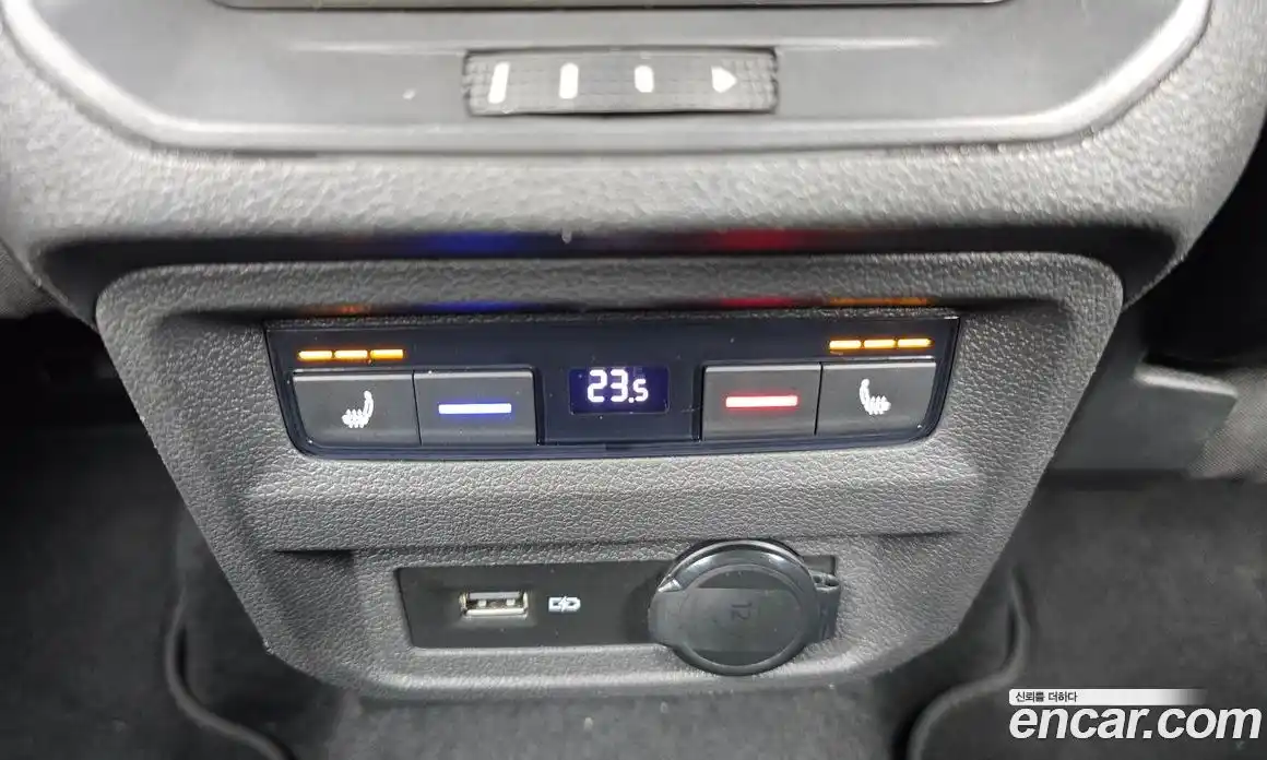 Volkswagen Tiguan 2020 2.0 Автомат в Москве № 725129, фото 18