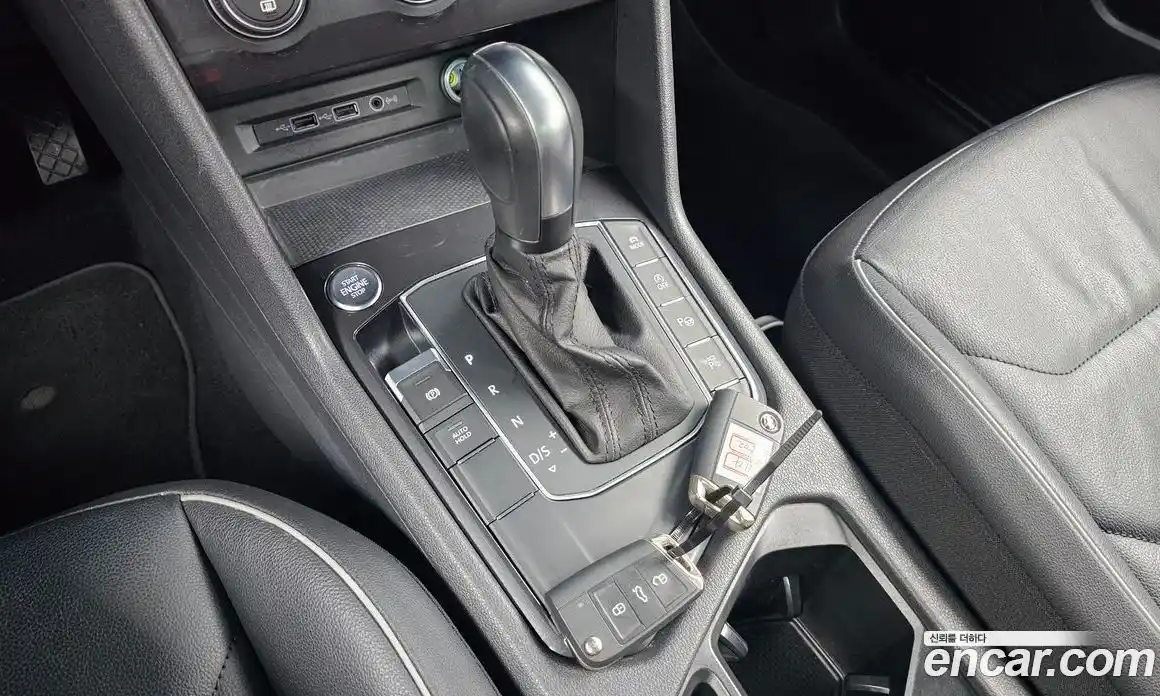 Volkswagen Tiguan 2020 2.0 Автомат в Москве № 725129, фото 9