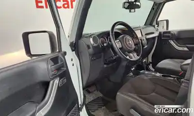 Jeep Wrangler 2016 3.6 Автомат в Москве № 725310, миниатюра 11