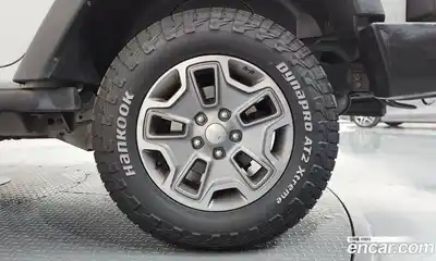 Jeep Wrangler 2016 3.6 Автомат в Москве № 725310, миниатюра 5