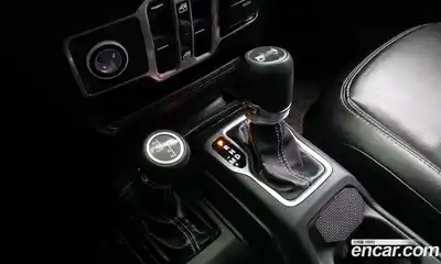 Jeep Wrangler 2018 2.0 Автомат в Москве № 725345, миниатюра 9