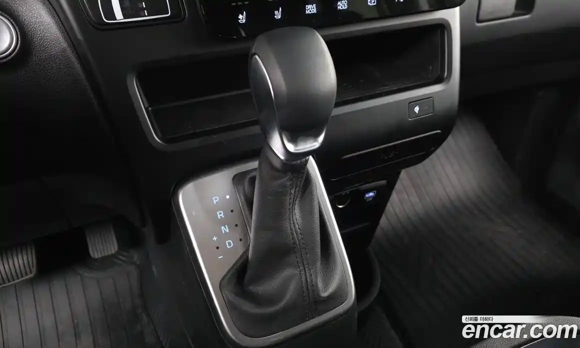 Hyundai Staria 2025 2.2 Автомат в Москве № 745313, фото 8